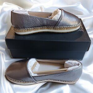 Kenneth Cole Cara Anthracite Flat Espadrille Shoes - New in Box, Size 8M